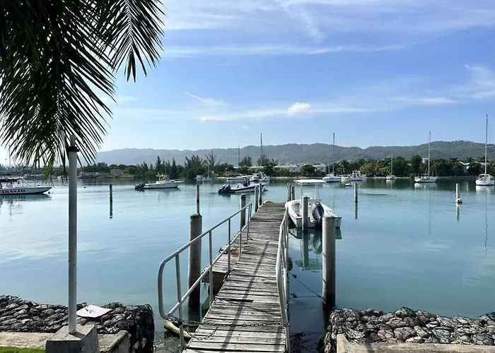 Beryls At Seawind On The Bay , , Jamaica * Montego Bay