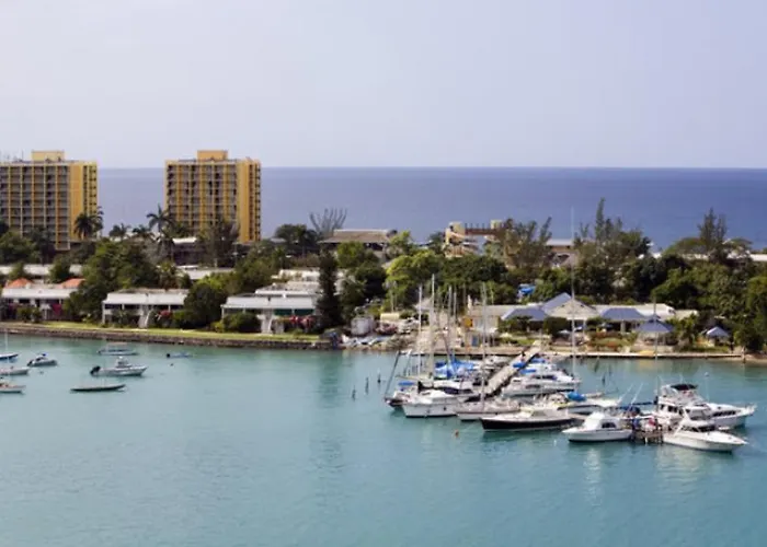 Apartamento Beryls At Seawind On The Bay , , Jamaica