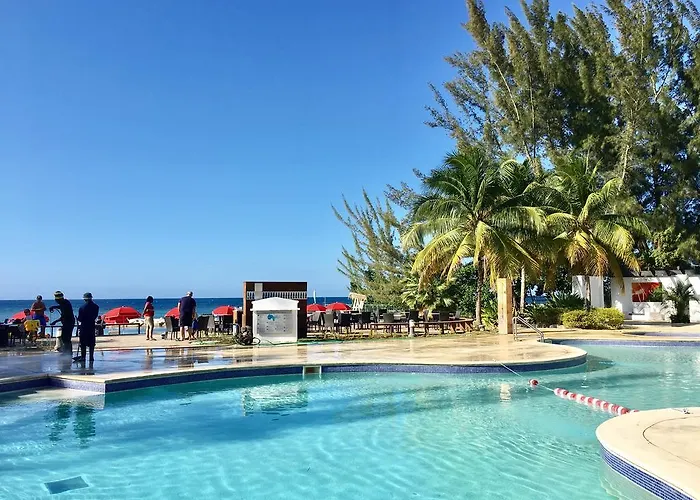 Apartamento Beryls At Seawind On The Bay , , Jamaica